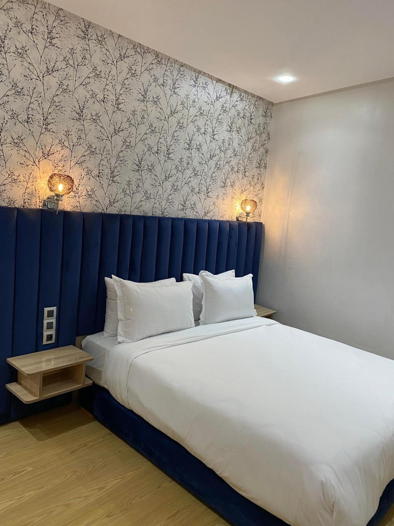 Maarif Elite Suites Casablanca Esterno foto