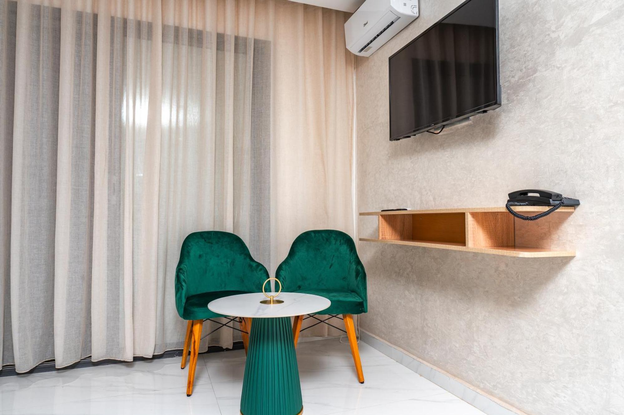 Maarif Elite Suites Casablanca Esterno foto